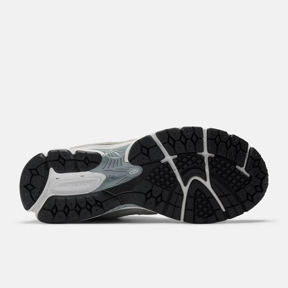 New Balance 2002R M2002RST – New Balance sneaker view 6